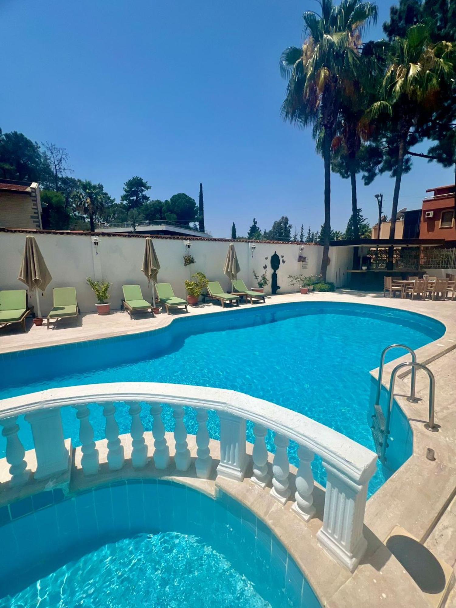 Carikci Hotel Marmaris Exterior photo